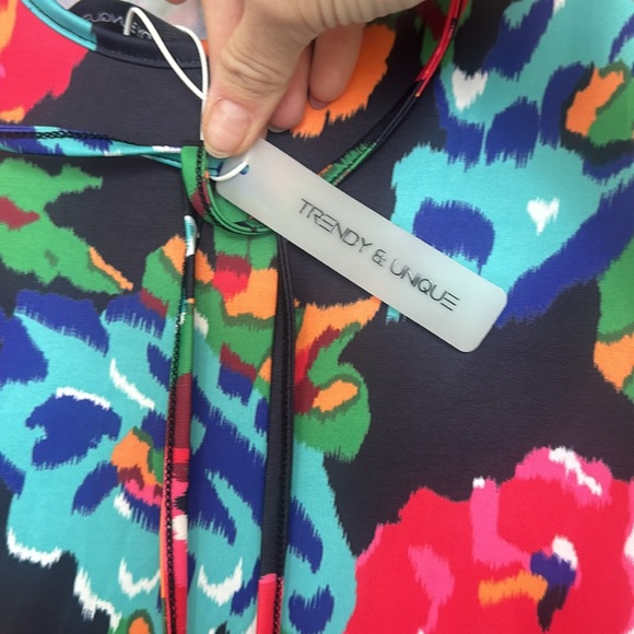 NWT ‼️ VINTAGE STYLE FLORAL PRINTED COWL NECK SLIP MAXI DRESS / Small - Picture 4 of 6